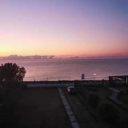Aparthotel Vila Raisa Costinesti